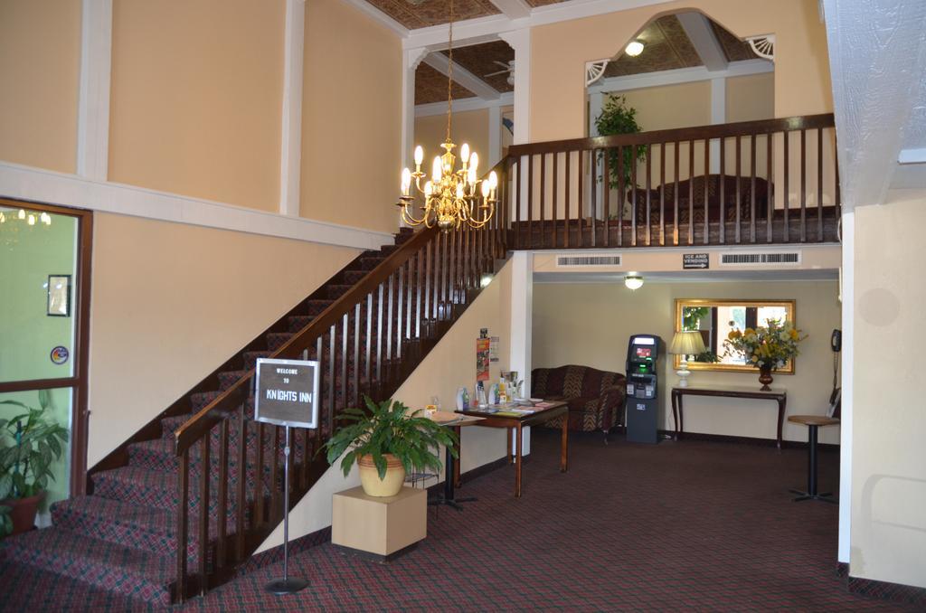 Knights Inn Memphis Airport ภายนอก รูปภาพ